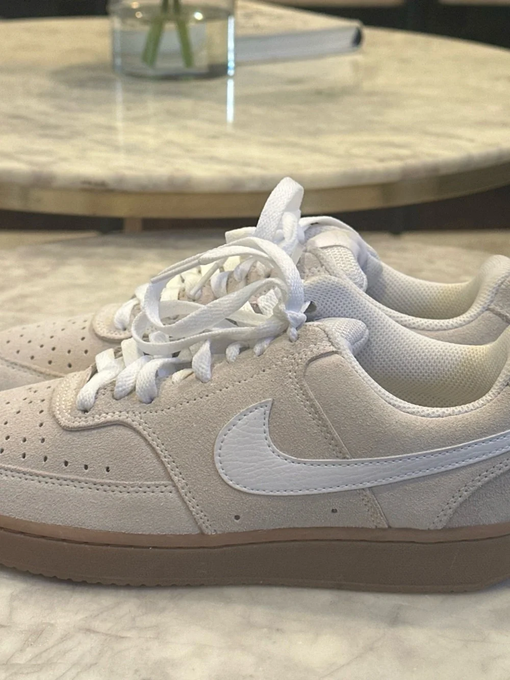 Nike women’s Court borough low sneakers in cream & white. BRAND NEW WITH TAG.